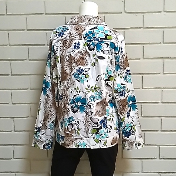 Additions By Chico's Floral/Animal Print Zip Up Jacket. Size 1 (Medium) NWT - Picture 9 of 13